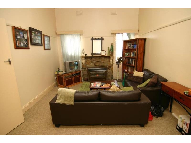 43 George Road, Ararat VIC 3377