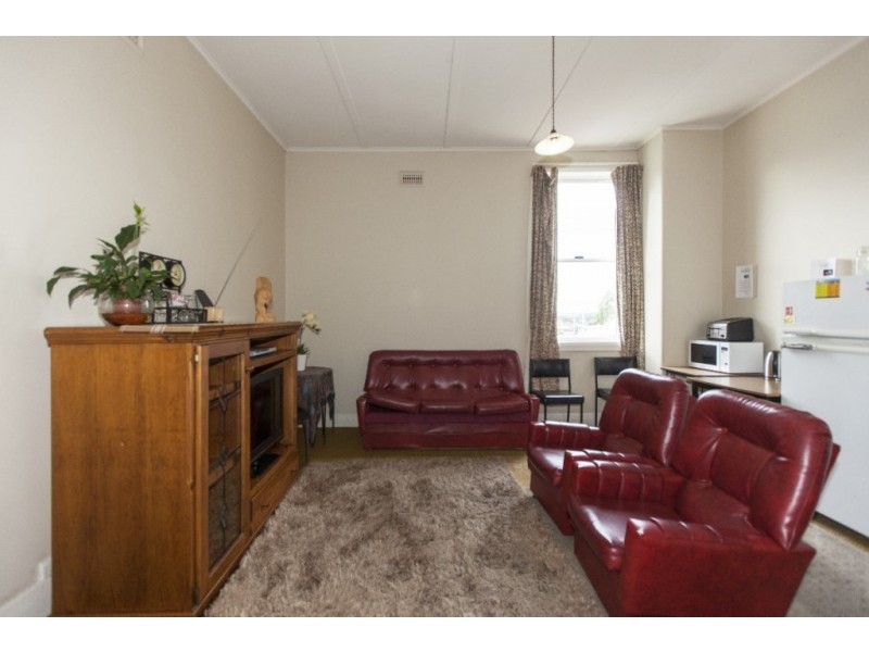 240 – 242 Barkly Street, Ararat VIC 3377