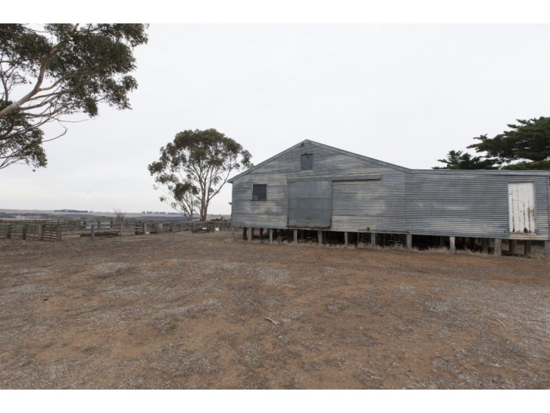 122 Cemetery Road & Glenelg Highway, Wickliffe VIC 3379