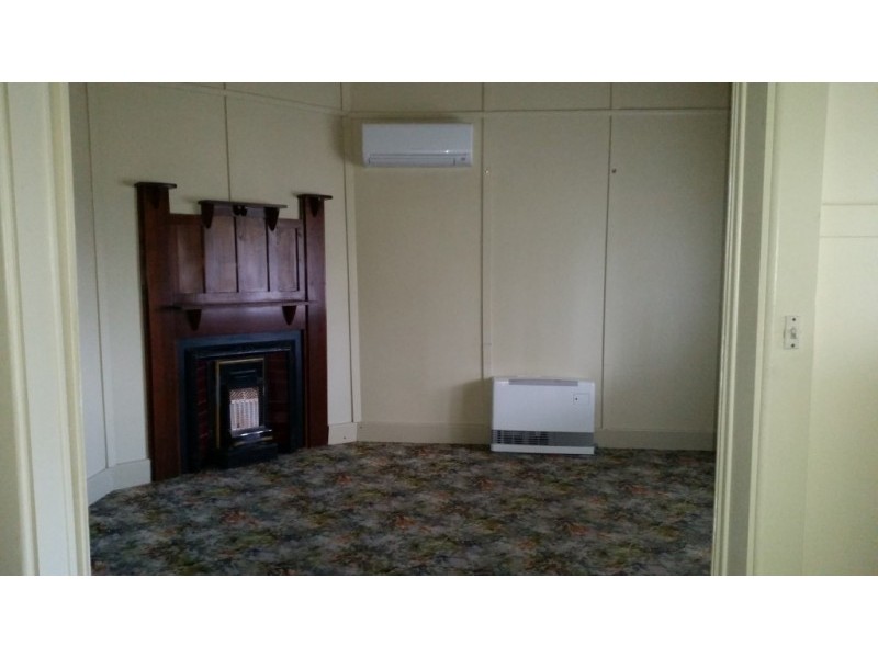 35 Benbow Street, Ararat VIC 3377