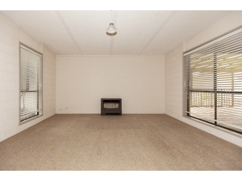 21 Ford Street, Ararat VIC 3377