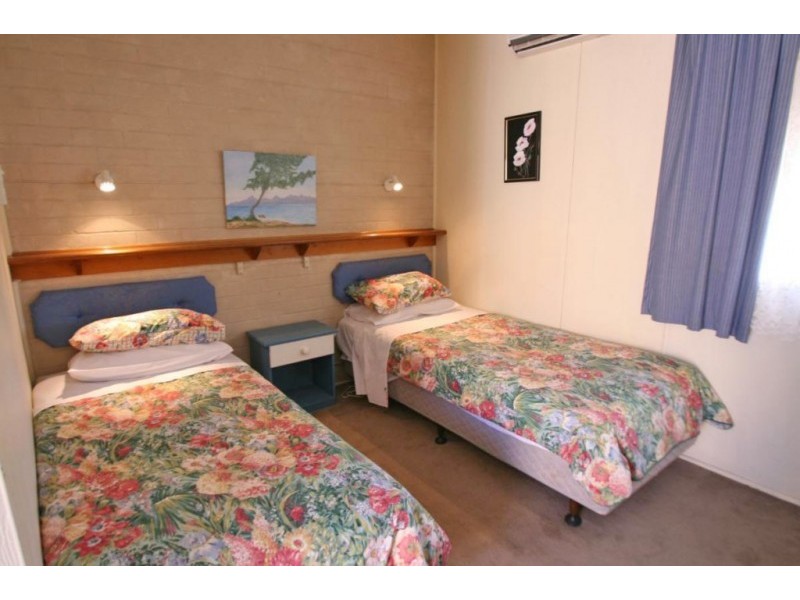 2173 Glenelg H/way, Lake Bolac VIC 3351