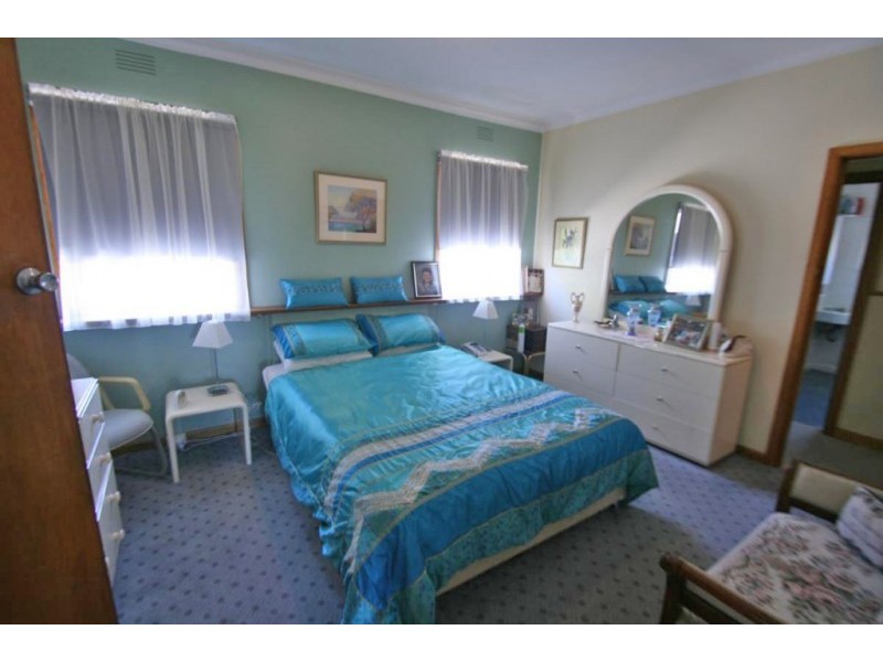 2173 Glenelg H/way, Lake Bolac VIC 3351