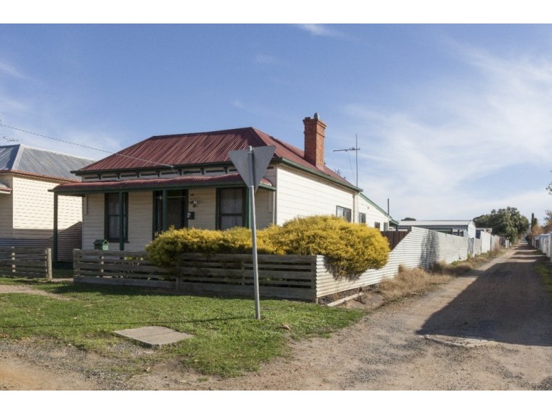 35 Maude Street, Ararat VIC 3377