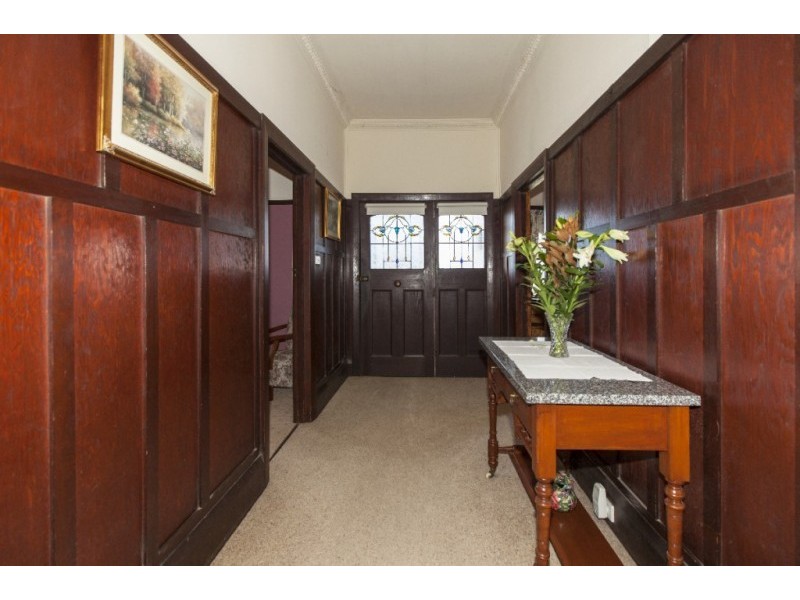 4 Queen Street South, Ararat VIC 3377