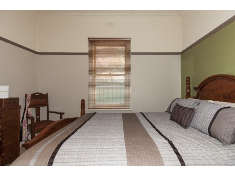 4 Queen Street South, Ararat VIC 3377