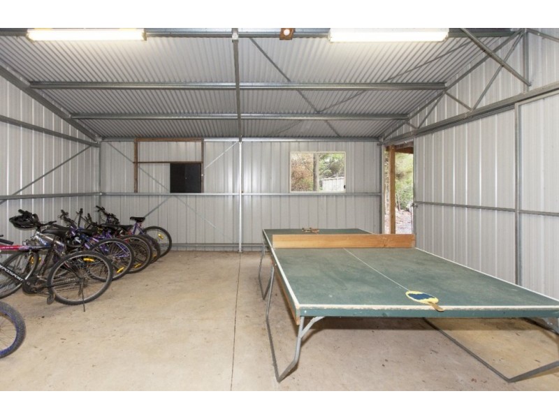 8 High Road, Halls Gap VIC 3381