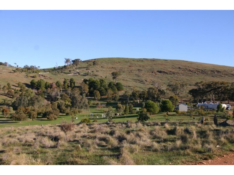 16 Jeffery Lane, Landsborough VIC 3384