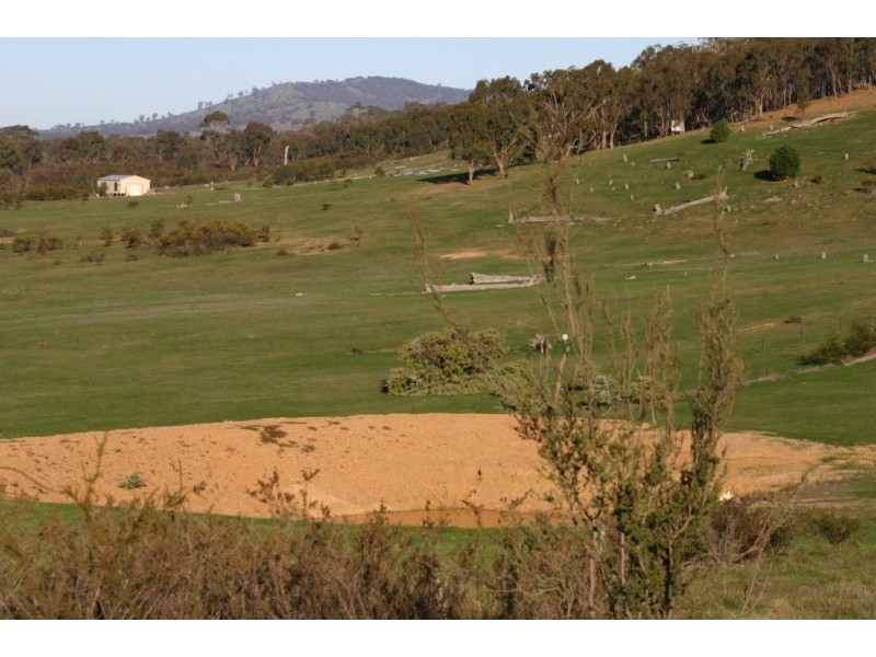 16 Jeffery Lane, Landsborough VIC 3384