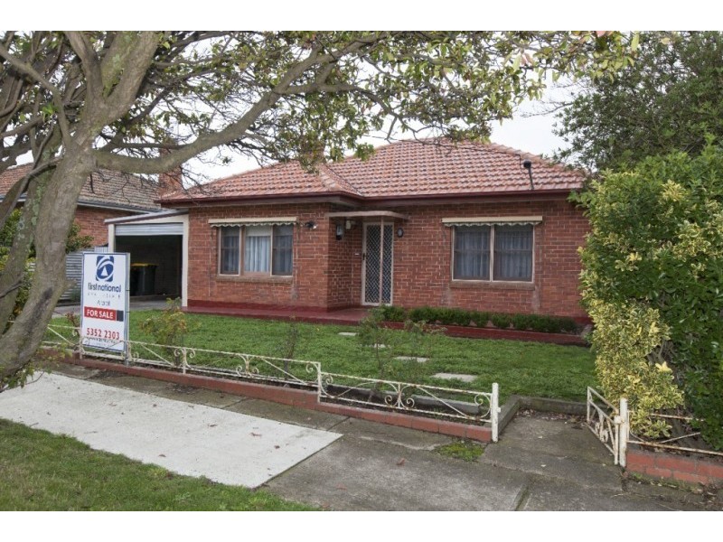 11 Flattely Street, Ararat VIC 3377