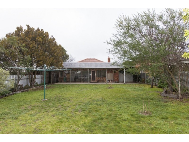 11 Flattely Street, Ararat VIC 3377