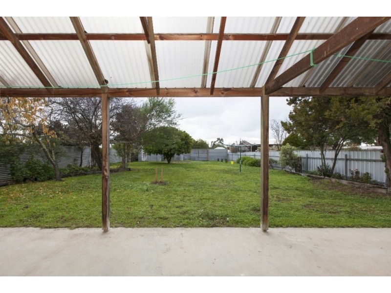 11 Flattely Street, Ararat VIC 3377