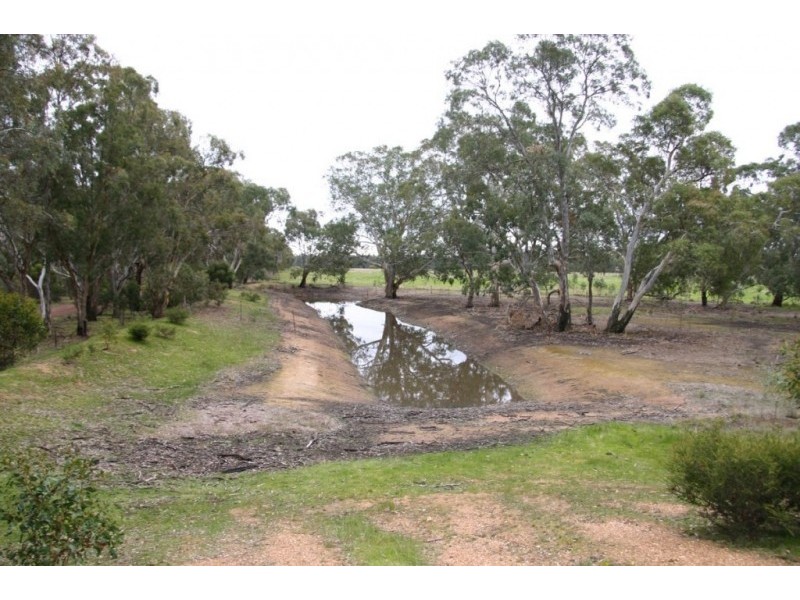 3 Londonerry Road, Moyston VIC 3377