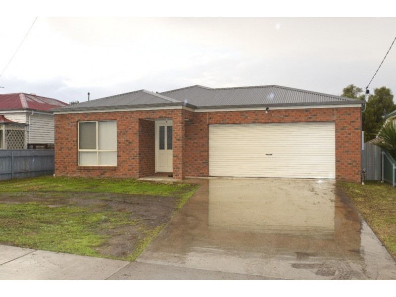 95 Moore Street, Ararat VIC 3377