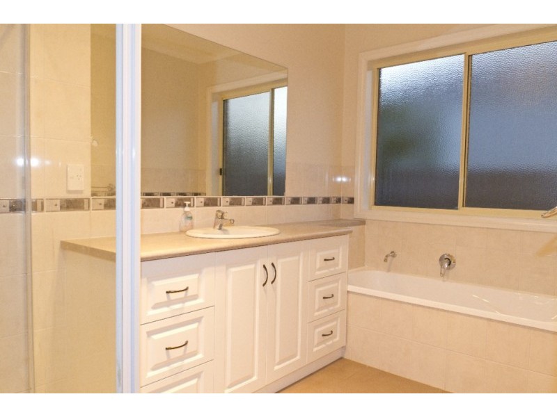 95 Moore Street, Ararat VIC 3377