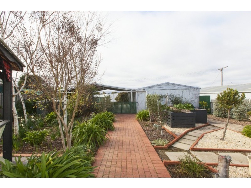 20 Queen Street, Ararat VIC 3377