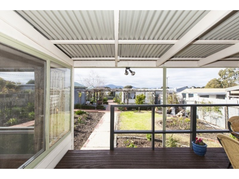 20 Queen Street, Ararat VIC 3377