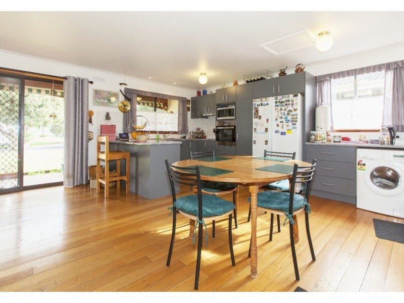 5 Best Street, Ararat VIC 3377