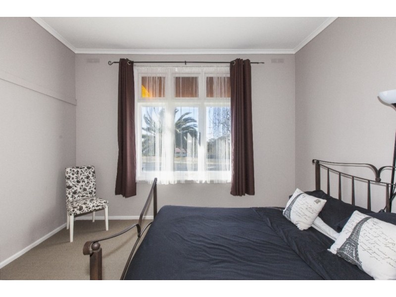 37 Lambert Street, Ararat VIC 3377