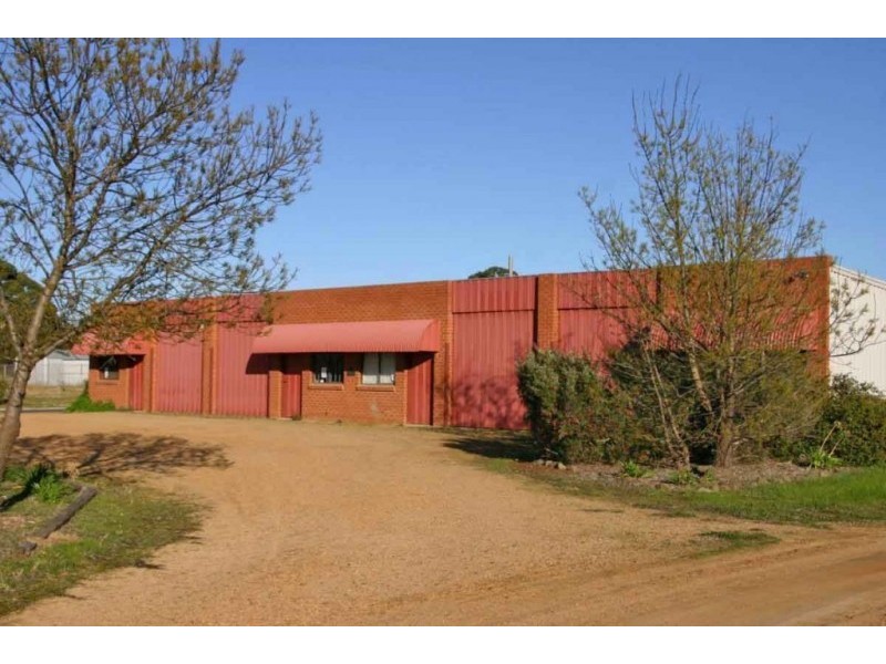 1 Shed 2 & 3 McGibbony Court, Ararat VIC 3377