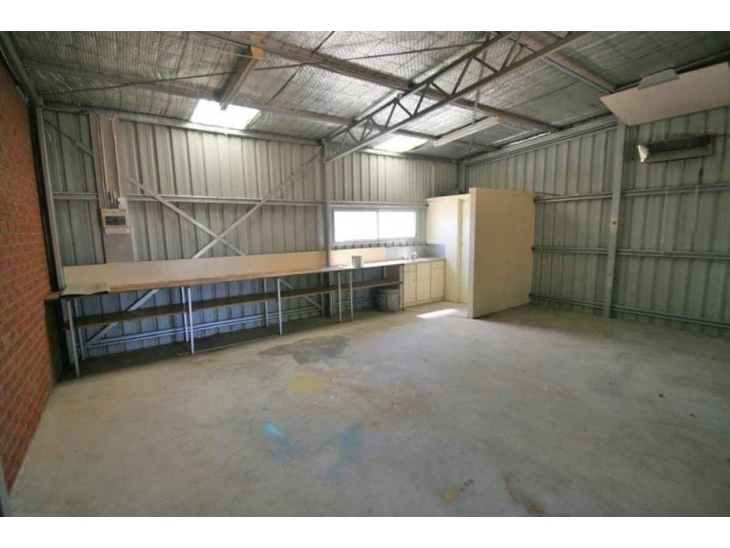 1 McGibbony Court, Shed 3, Ararat VIC 3377