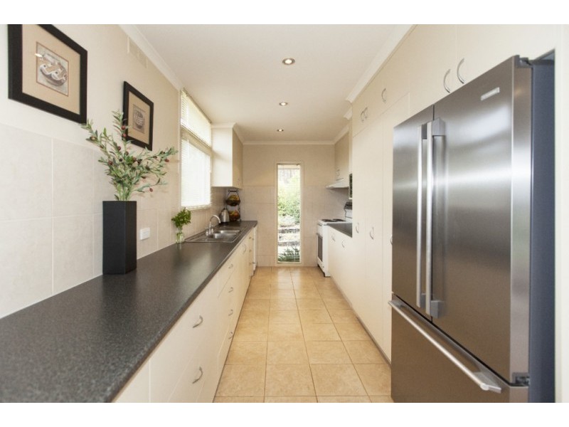 12 Wilding Court, Ararat VIC 3377