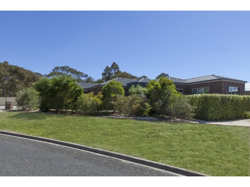 26 Henderson Street, Ararat VIC 3377
