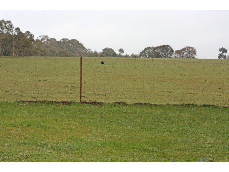 168 Hoopers Road, Stawell VIC 3380