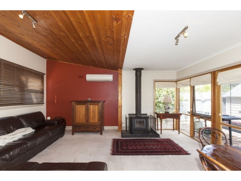 13 Queen Street, Ararat VIC 3377