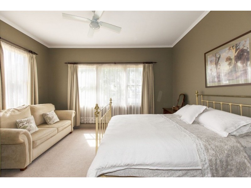 13 Queen Street, Ararat VIC 3377