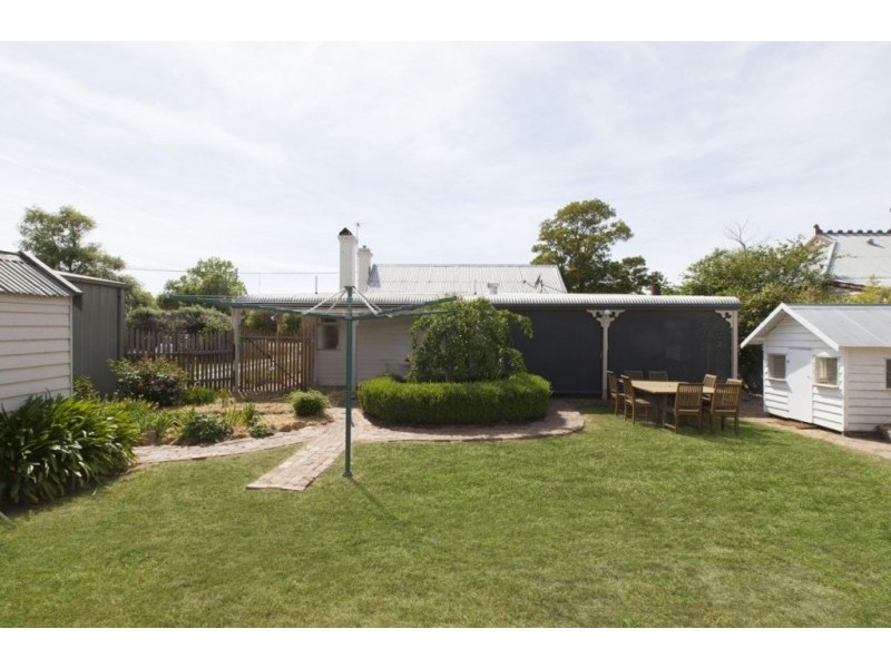 13 Queen Street, Ararat VIC 3377