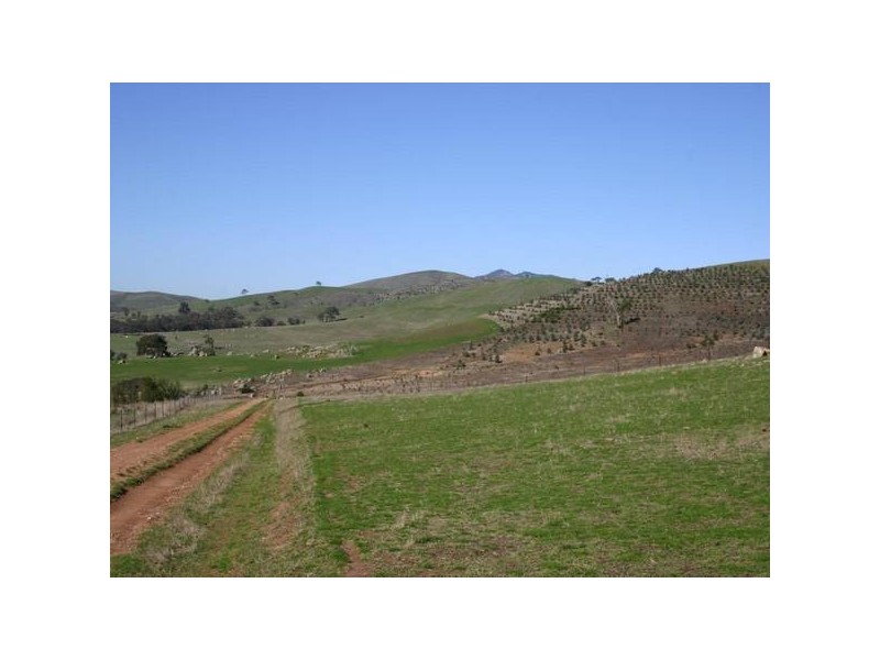 4761 Pyrenees HIGHWAY, Dunneworthy VIC 3377