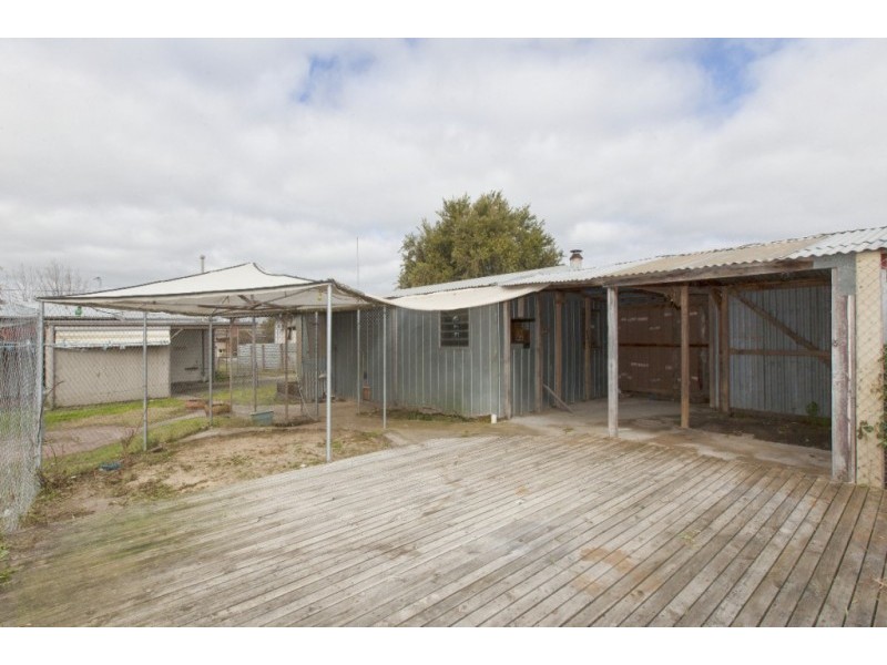 15 Neylan Street, Ararat VIC 3377