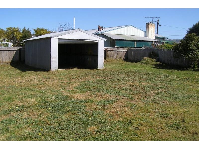 23 Smith STREET, Ararat VIC 3377