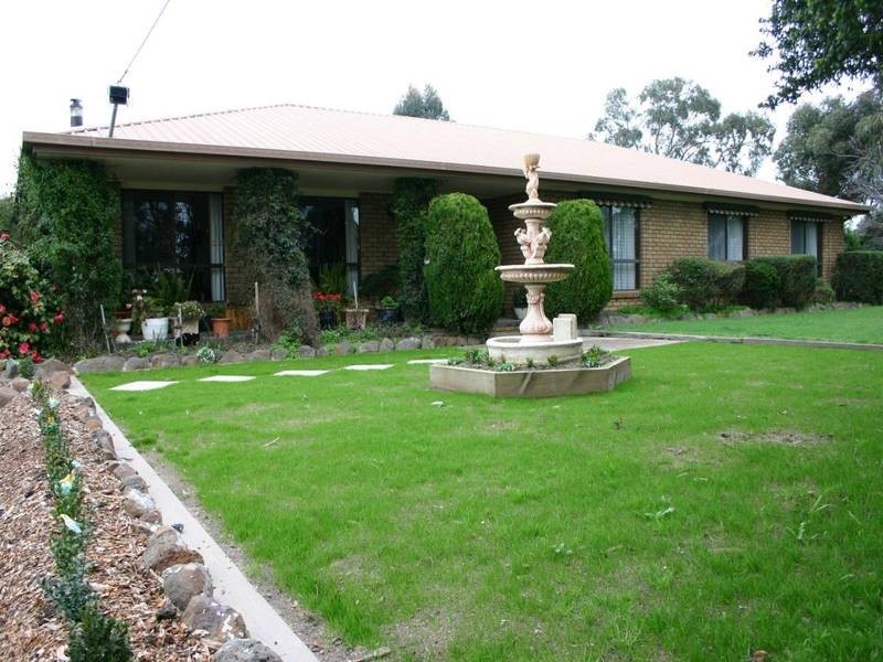 9 Hadland Street, Ararat VIC 3377