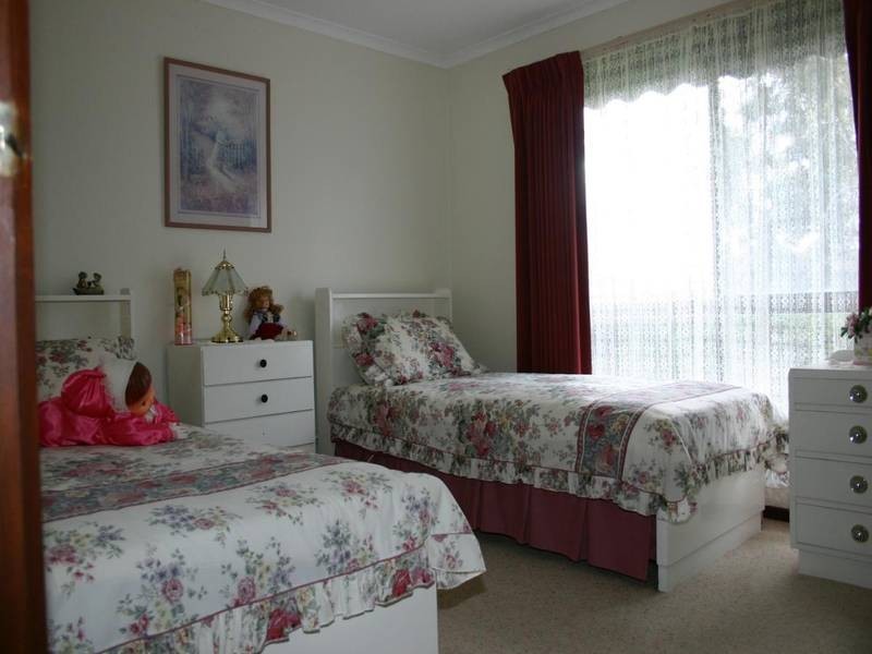 9 Hadland Street, Ararat VIC 3377