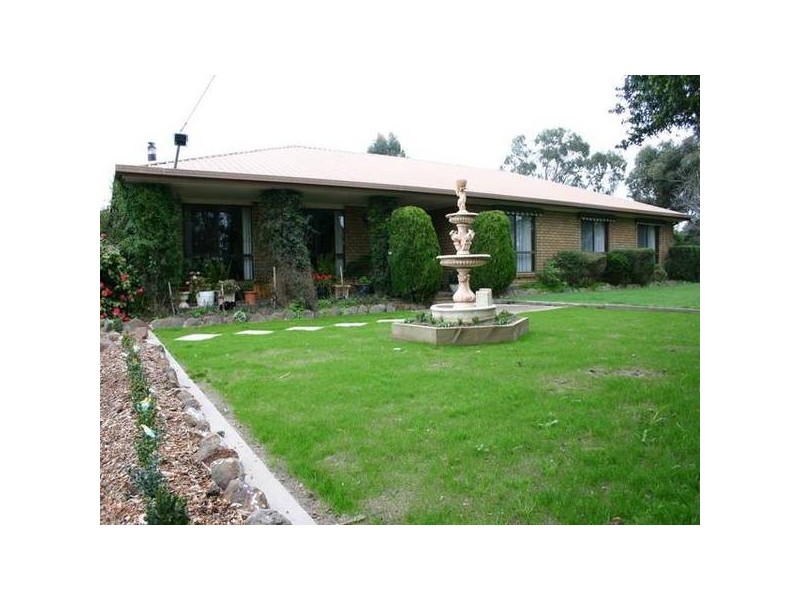 9 Hadland STREET, Ararat VIC 3377