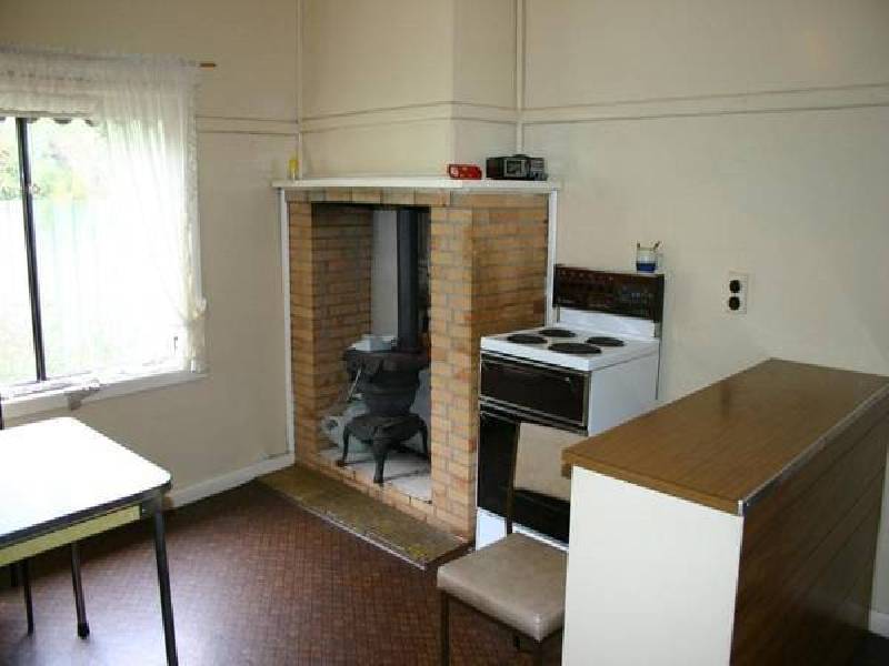 16 Wileman Street, Willaura VIC 3379