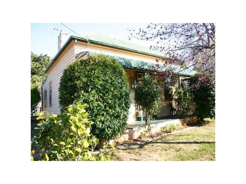 65 Elizabeth Street, Ararat VIC 3377