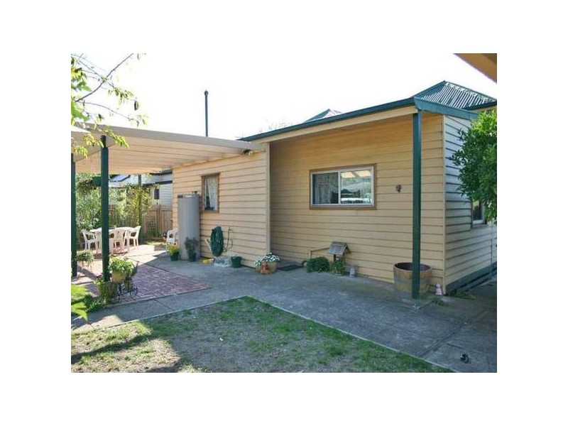 65 Elizabeth Street, Ararat VIC 3377