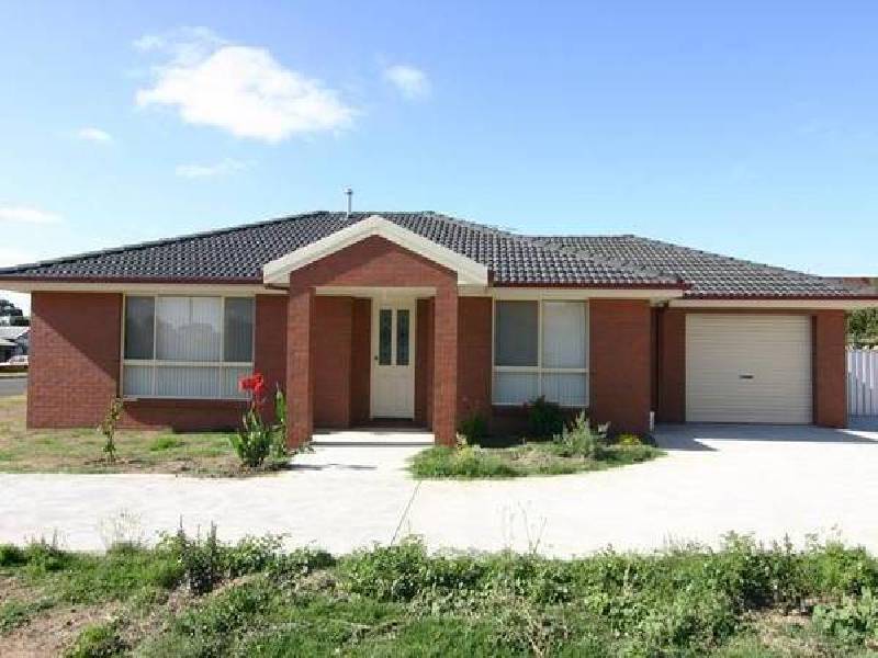 2/93 Queen Street, Ararat VIC 3377