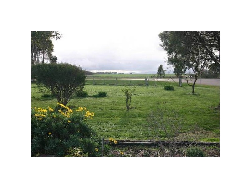 64 Commercial Street, Willaura VIC 3379