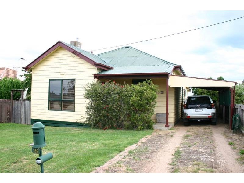 158 Moore Street, Ararat VIC 3377