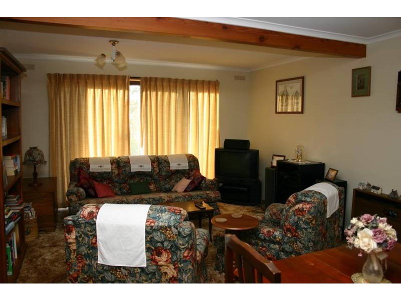 2/4 Kimbarra Court, Ararat VIC 3377