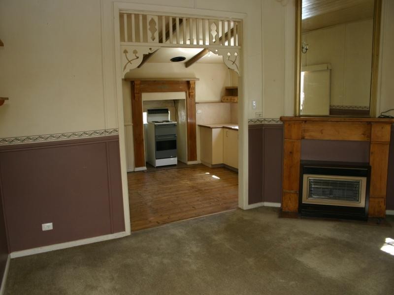 106 Main Street, Great Western VIC 3377