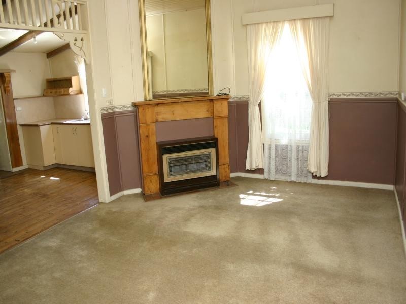 106 Main Street, Great Western VIC 3377