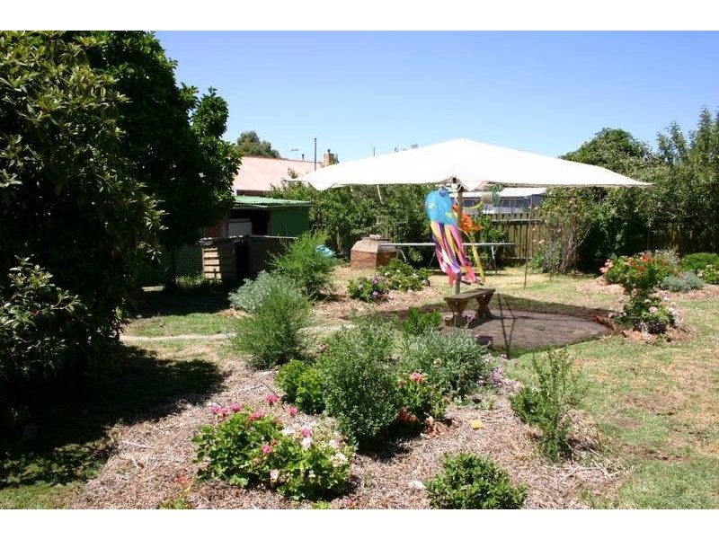 10 Ford Street, Ararat VIC 3377