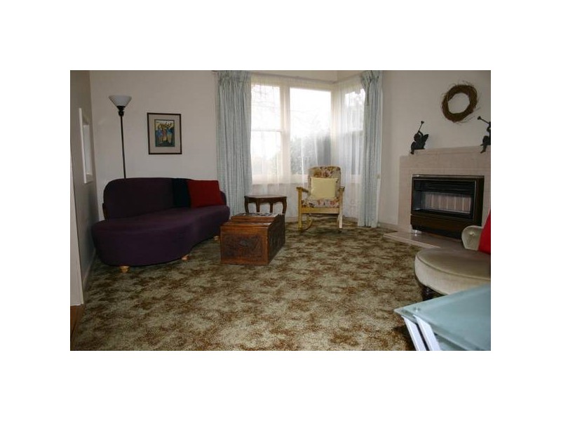 2 Queen Street South, Ararat VIC 3377