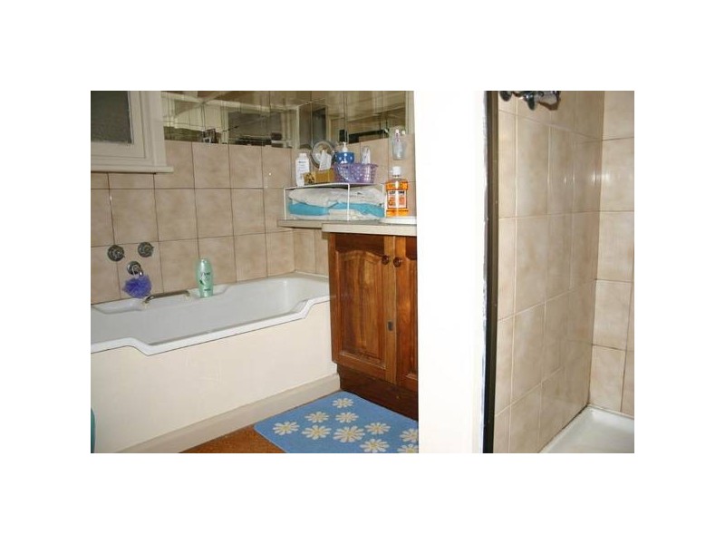 2 Queen Street South, Ararat VIC 3377