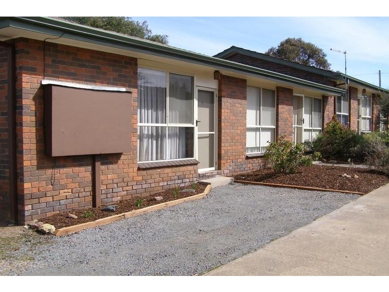 8/42 Carey Street, Ararat VIC 3377